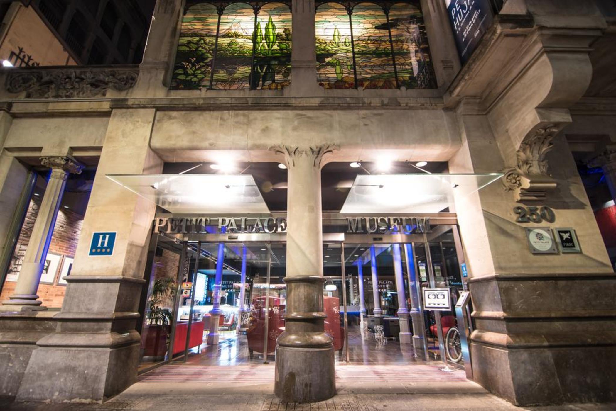 Petit Palace Museum Barcelona Exterior foto