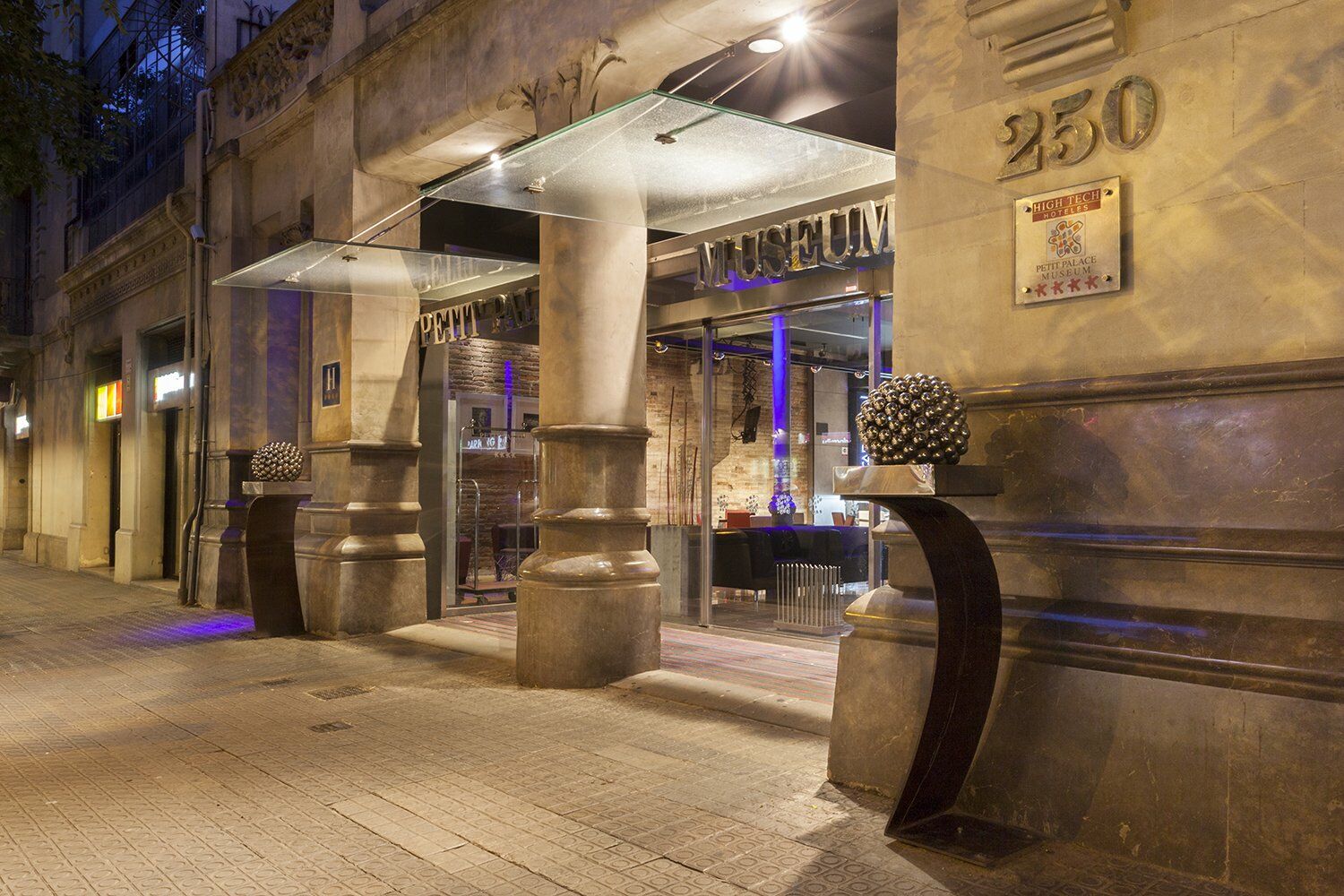 Petit Palace Museum Barcelona Exterior foto